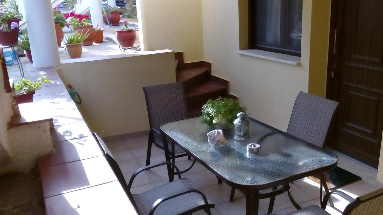 Natalia'S Apartments Nikiti  Exterior photo